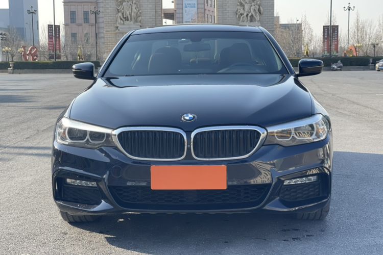 Used BMW 5 Series 2018 Facelifted 530Li xDrive M Sport Package Exterior 6
