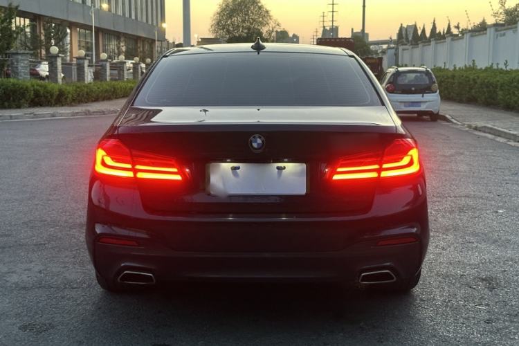 Used BMW 5 Series 2018 Restyled 530Li Leading Edition M Sport Package Exterior 8