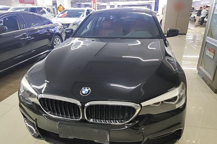 Used BMW 5 Series 2018 Facelifted 530Li xDrive M Sport Package Front