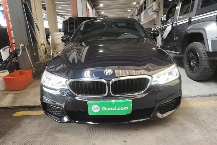 Used BMW 5 Series 2018 Restyled 530Li Leading Edition M Sport Package Front
