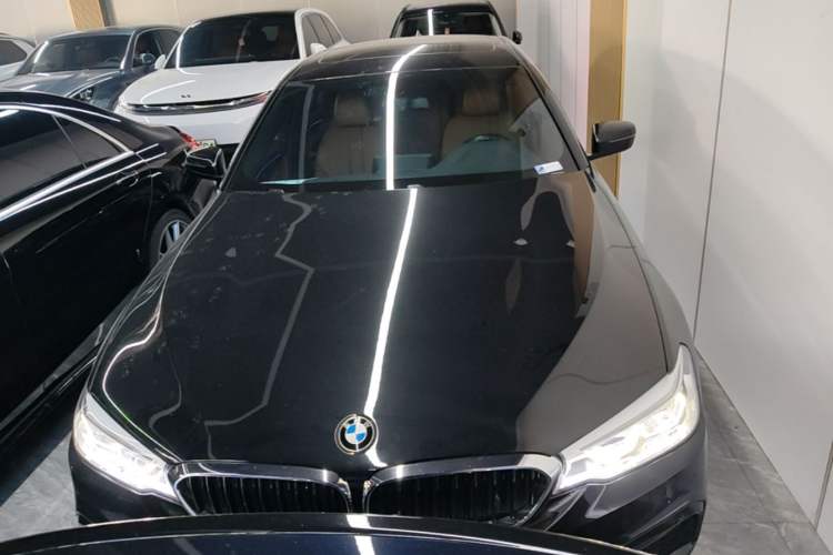 Used BMW 5 Series 2018 Restyled 530Li Luxury Edition M Sport Package Front