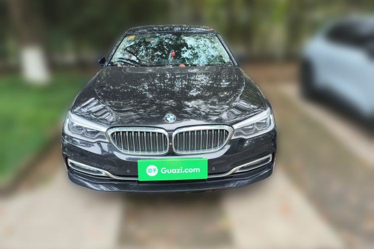 Used BMW 5 Series 2018 Facelifted 530Li Luxury Edition Premium Package Front