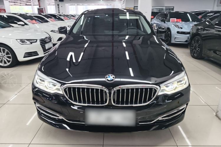 Used BMW 5 Series 2018 Facelifted 530Li Luxury Edition Premium Package Front