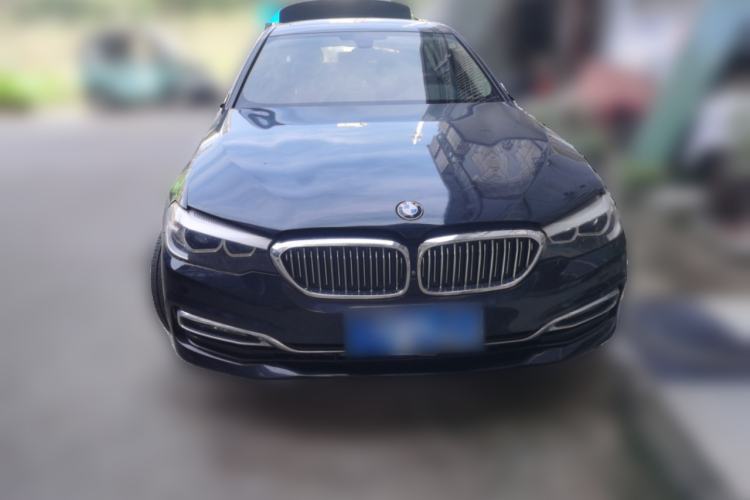 Used BMW 5 Series 2018 525Li Luxury Package Front