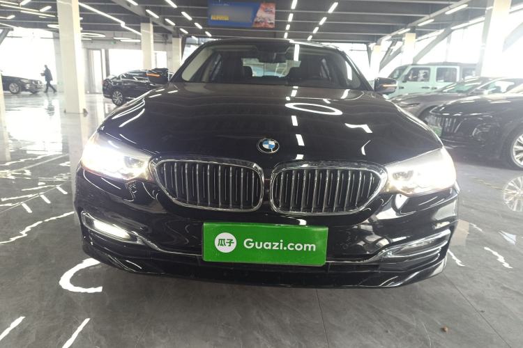 Used BMW 5 Series 2018 525Li Luxury Package Front