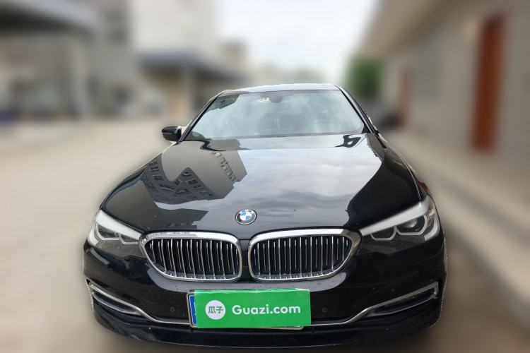 Used BMW 5 Series 2018 525Li Luxury Package Front