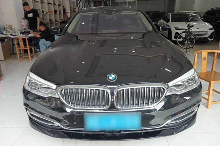 Used BMW 5 Series 2018 Facelifted 530Li Luxury Edition Premium Package Front
