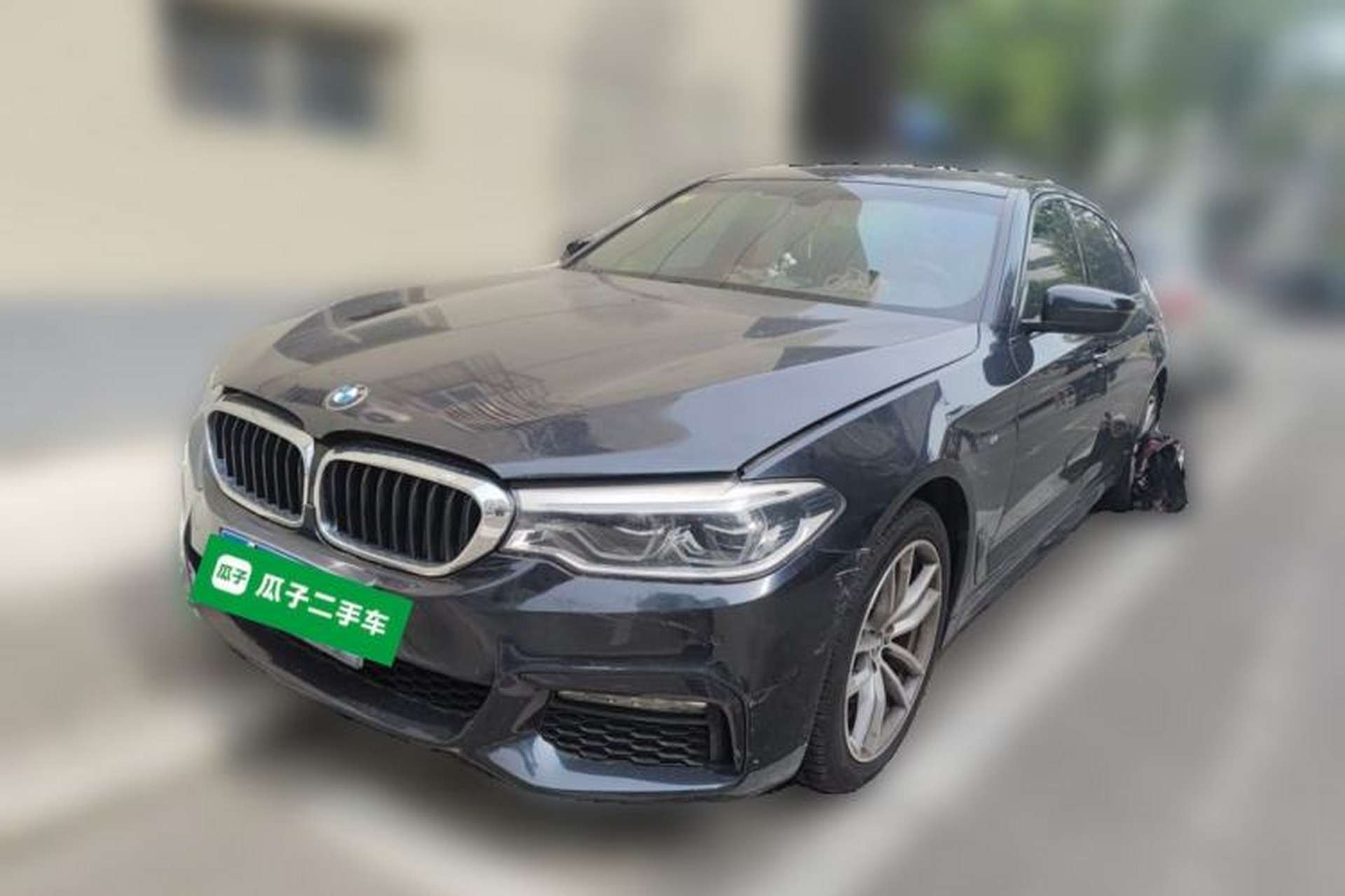Used BMW 5 Series 2018 525Li M Sport Package Front Left 45 Deg