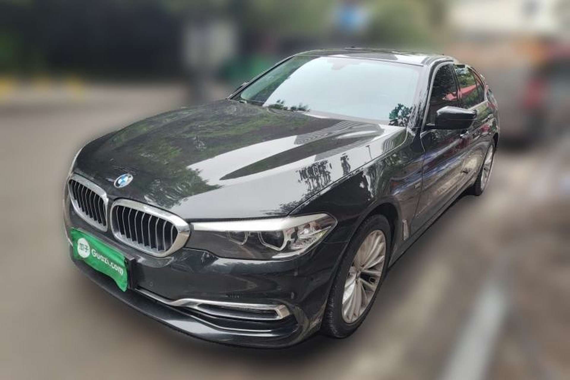Used BMW 5 Series 2018 525Li Luxury Package Front Left 45 Deg