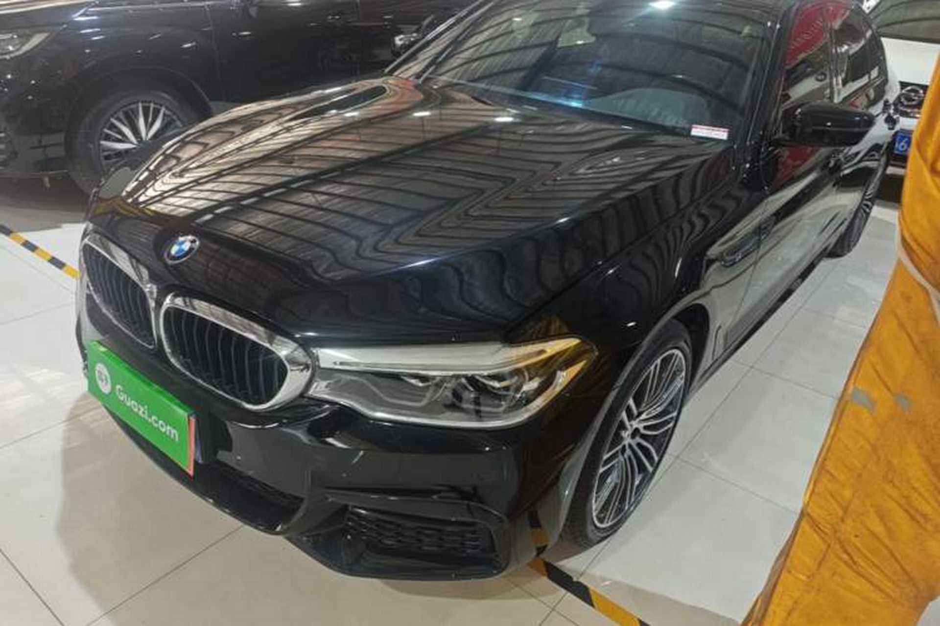 Used BMW 5 Series 2018 Restyled 530Li Leading Edition M Sport Package Front Left 45 Deg