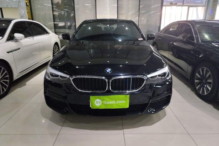 Used BMW 5 Series 2018 530Li Leading Model M Sport Package Front