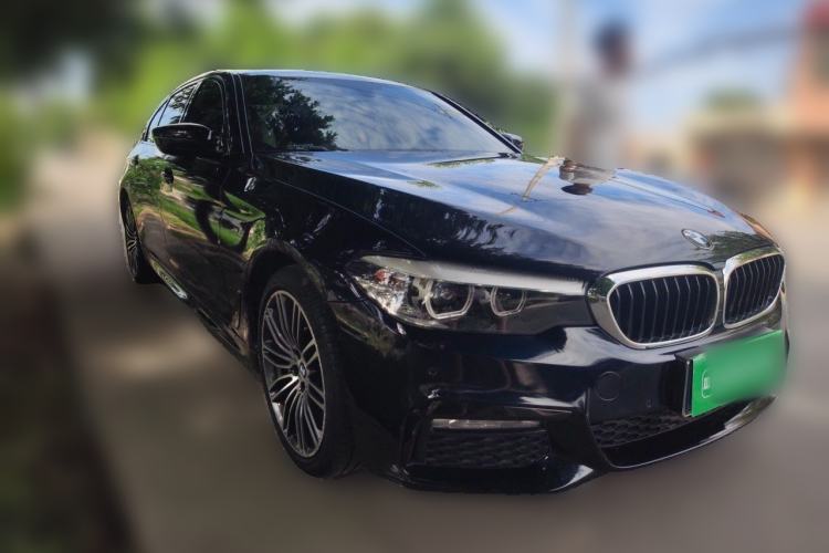 Used BMW 5 Series 2018 Restyled 530Li Leading Edition M Sport Package Front Right 45 Deg