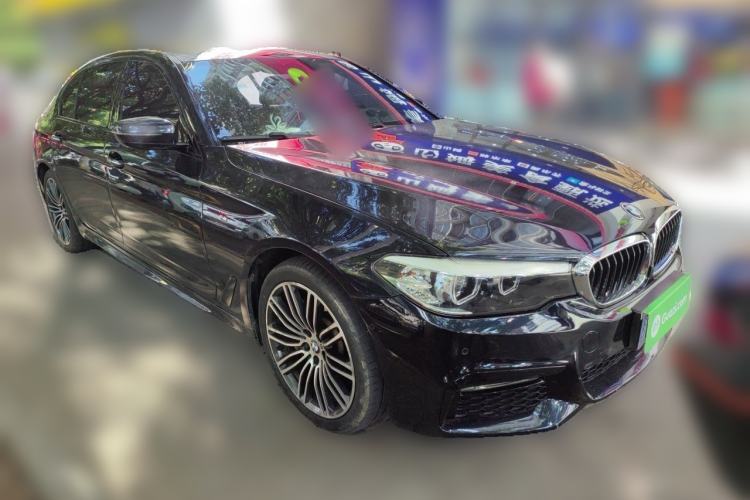 Used BMW 5 Series 2018 530Li Leading Model M Sport Package Front Right 45 Deg