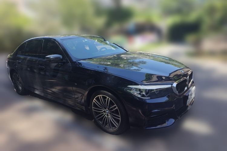 Used BMW 5 Series 2018 Restyled 530Li Leading Edition M Sport Package Front Right 45 Deg