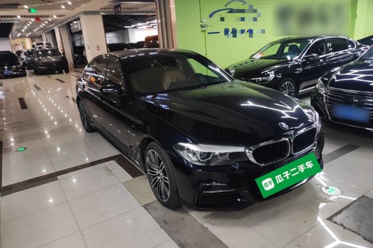 Used BMW 5 Series 2018 530Li Leading Model M Sport Package Front Right 45 Deg