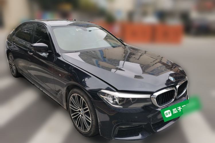 Used BMW 5 Series 2018 Restyled 530Li Luxury Edition M Sport Package Front Right 45 Deg
