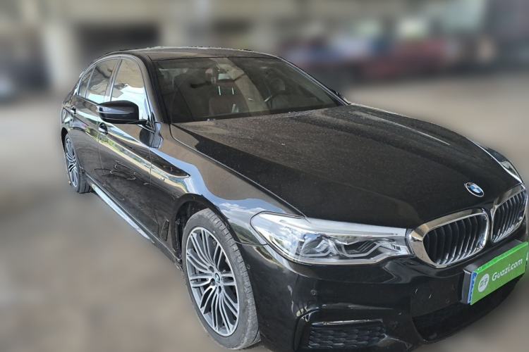 Used BMW 5 Series 2018 Restyled 530Li Leading Edition M Sport Package Front Right 45 Deg