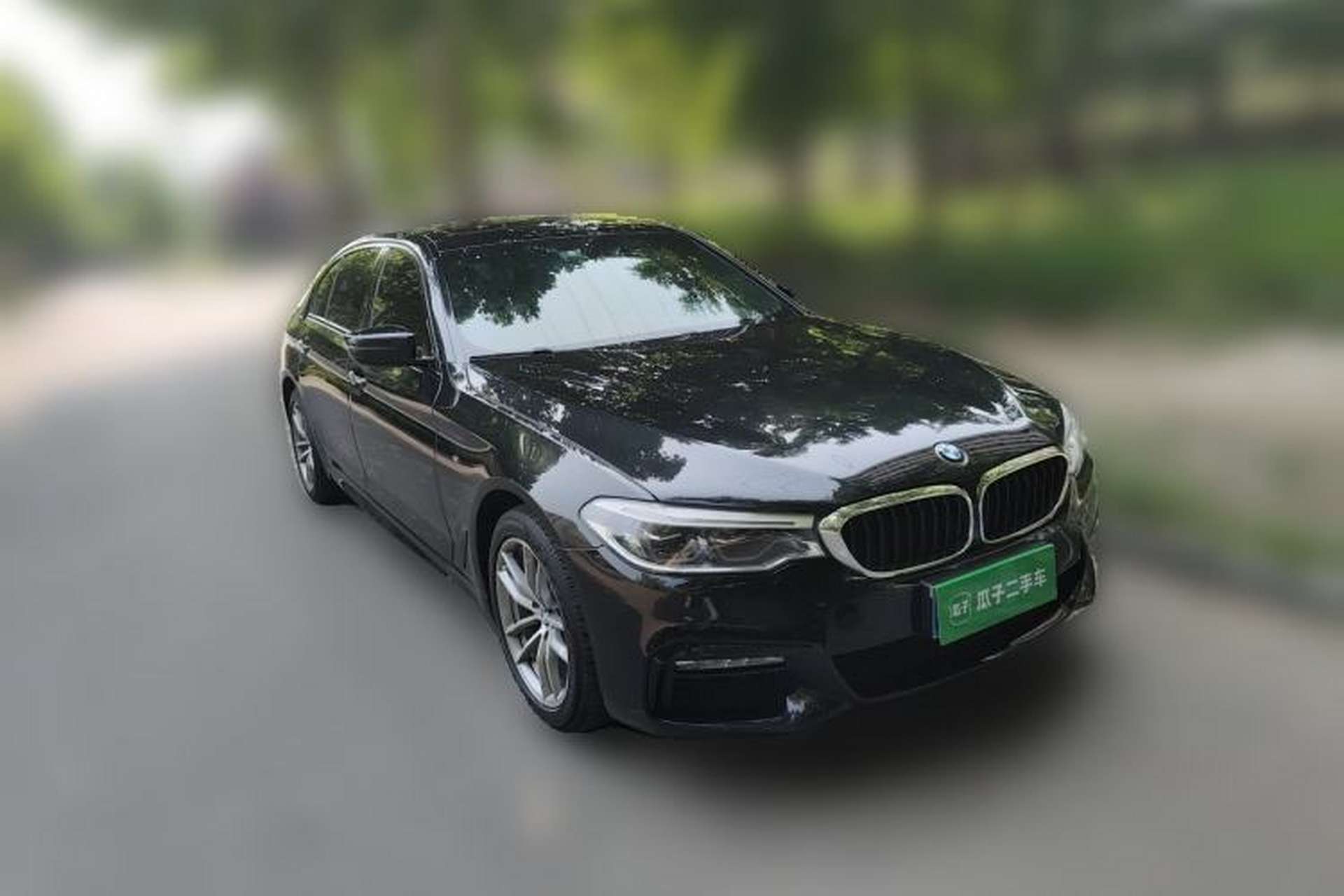 Used BMW 5 Series 2018 525Li M Sport Package Front Right 45 Deg