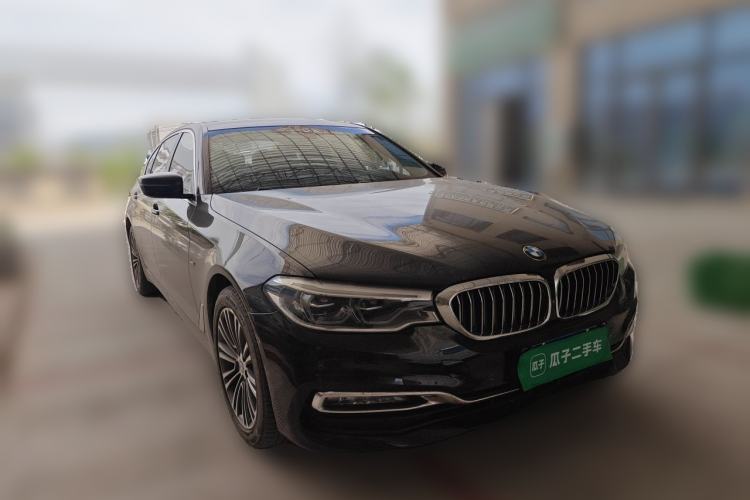 Used BMW 5 Series 2018 Revised 540Li Executive Edition Front Right 45 Deg