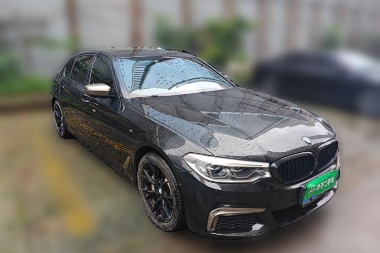 Used BMW 5 Series 2018 530Li Luxury Edition M Sport Package Front Right 45 Deg