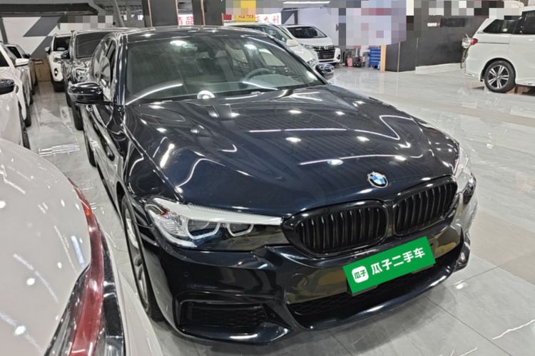 Used BMW 5 Series 2018 525Li M Sport Package Front Right 45 Deg