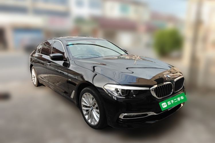 Used BMW 5 Series 2018 Revised Version 530Li Leading Edition Luxury Package Front Right 45 Deg