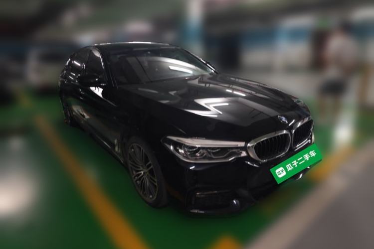 Used BMW 5 Series 2018 Restyled 530Li Leading Edition M Sport Package Front Right 45 Deg