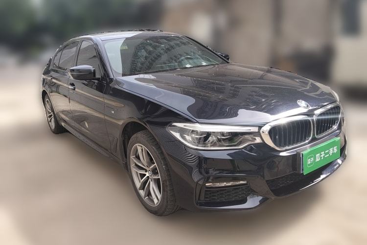 Used BMW 5 Series 2018 525Li M Sport Package Front Right 45 Deg