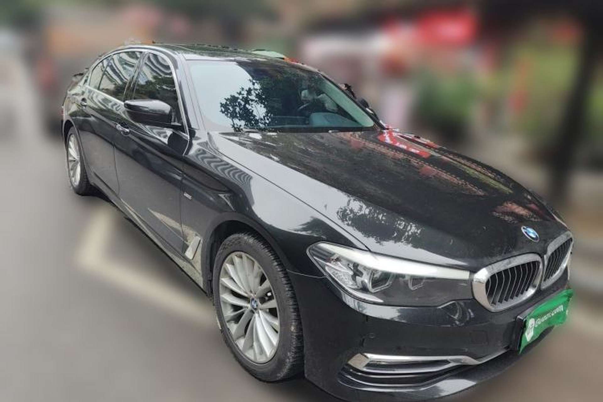 Used BMW 5 Series 2018 525Li Luxury Package Front Right 45 Deg
