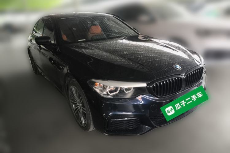 Used BMW 5 Series 2018 530Li Leading Model M Sport Package Front Right 45 Deg