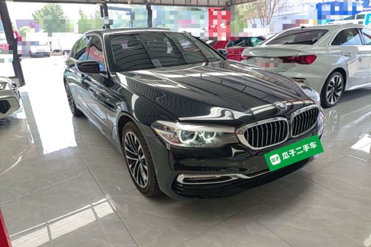 Used BMW 5 Series 2018 525Li Luxury Package Front Right 45 Deg