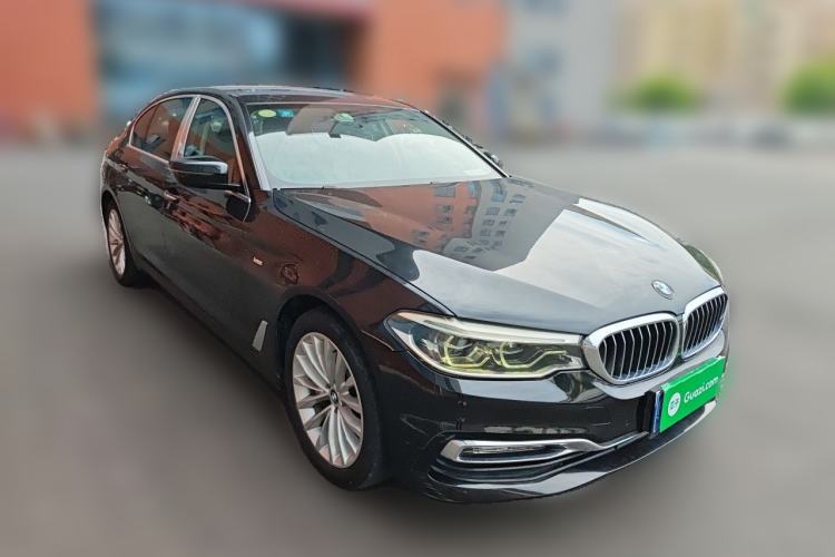 Used BMW 5 Series 2018 Revised Version 530Li Leading Edition Luxury Package Front Right 45 Deg