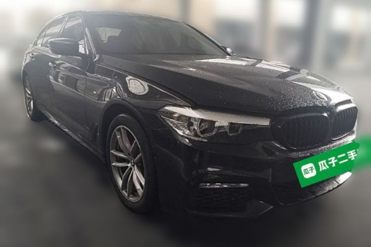 Used BMW 5 Series 2018 525Li M Sport Package Front Right 45 Deg