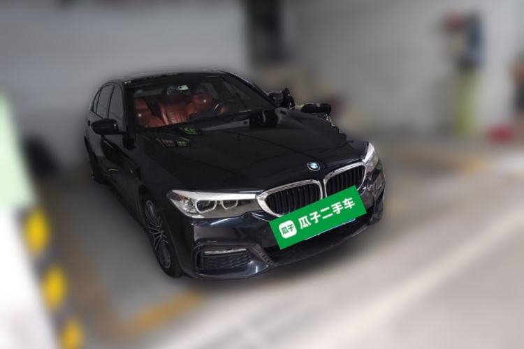 Used BMW 5 Series 2018 Restyled 530Li Leading Edition M Sport Package Front Right 45 Deg