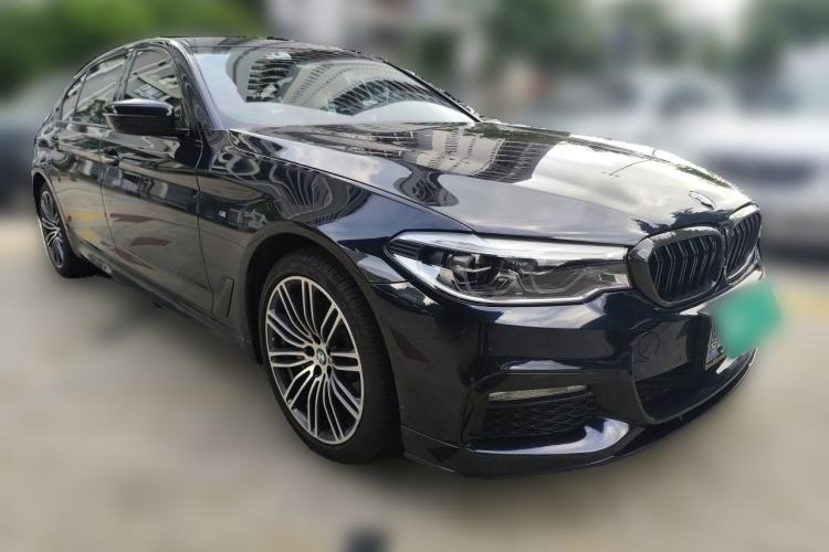 Used BMW 5 Series 2018 530Li Luxury Edition M Sport Package Front Right 45 Deg