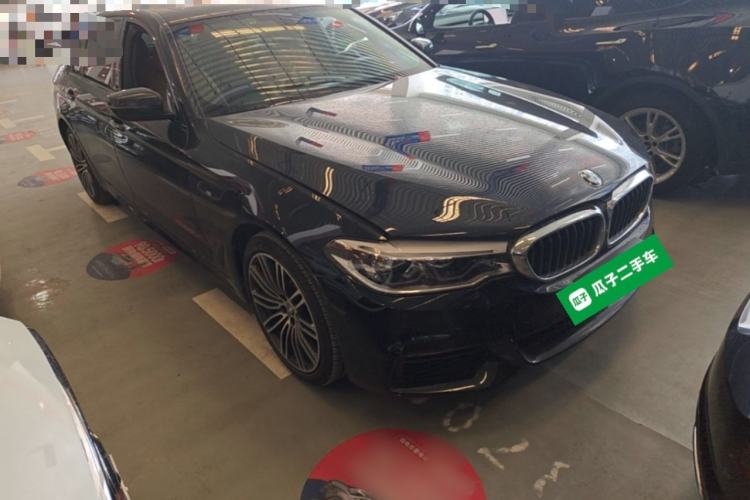Used BMW 5 Series 2018 530Li Luxury Edition M Sport Package Front Right 45 Deg
