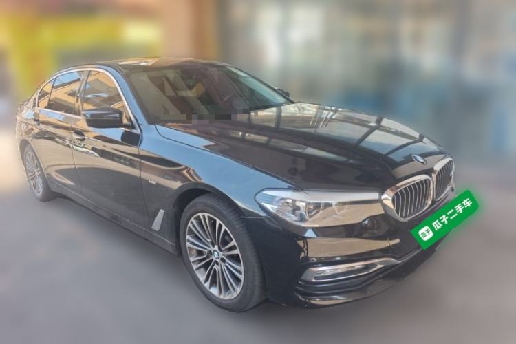 Used BMW 5 Series 2018 Revised Version 530Li Leading Edition Luxury Package Front Right 45 Deg