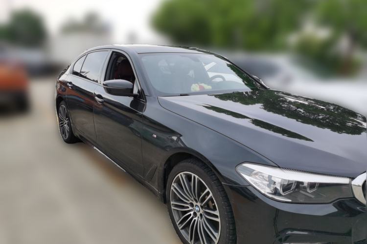 Used BMW 5 Series 2018 530Li xDrive M Sport Package Front Right 45 Deg