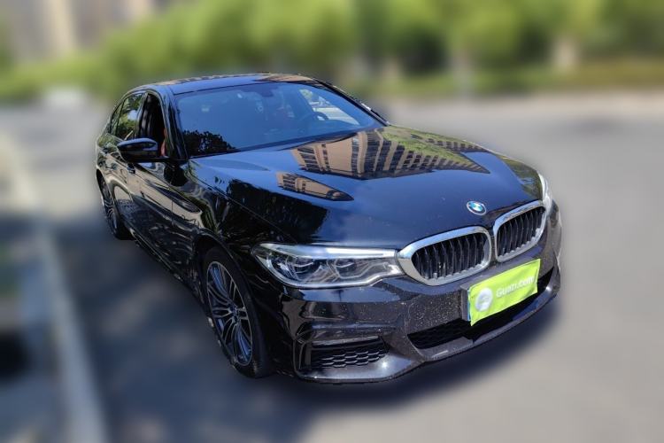 Used BMW 5 Series 2018 Restyled 530Li Leading Edition M Sport Package Front Right 45 Deg
