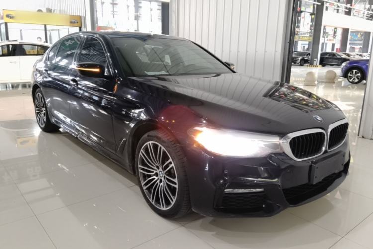 Used BMW 5 Series 2018 Restyled 530Li Leading Edition M Sport Package Front Right 45 Deg