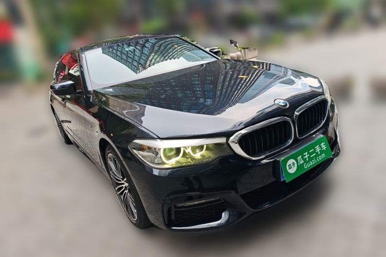 Used BMW 5 Series 2018 530Li Leading Model M Sport Package Front Right 45 Deg