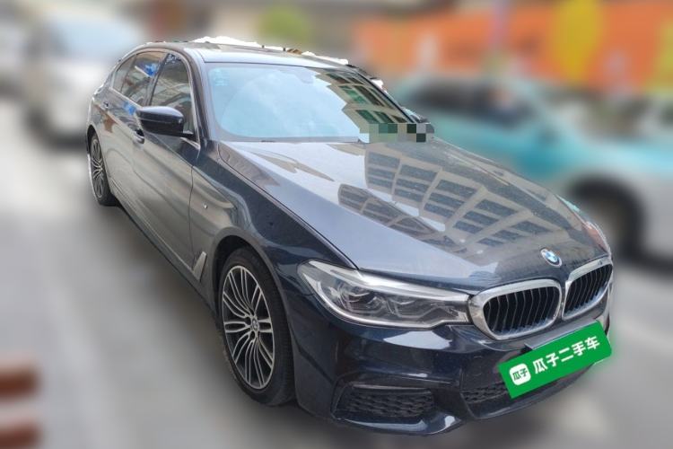 Used BMW 5 Series 2018 Restyled 530Li Luxury Edition M Sport Package Front Right 45 Deg