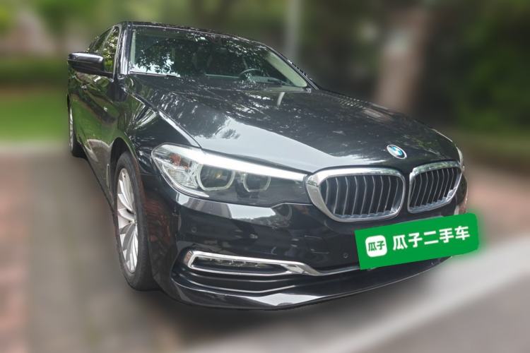Used BMW 5 Series 2018 Revised Version 530Li Leading Edition Luxury Package Front Right 45 Deg
