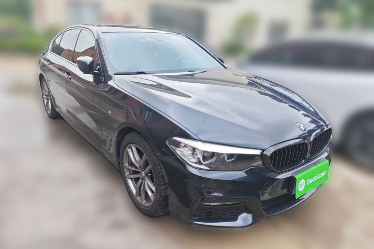 Used BMW 5 Series 2018 525i M Sport Package Front Right 45 Deg