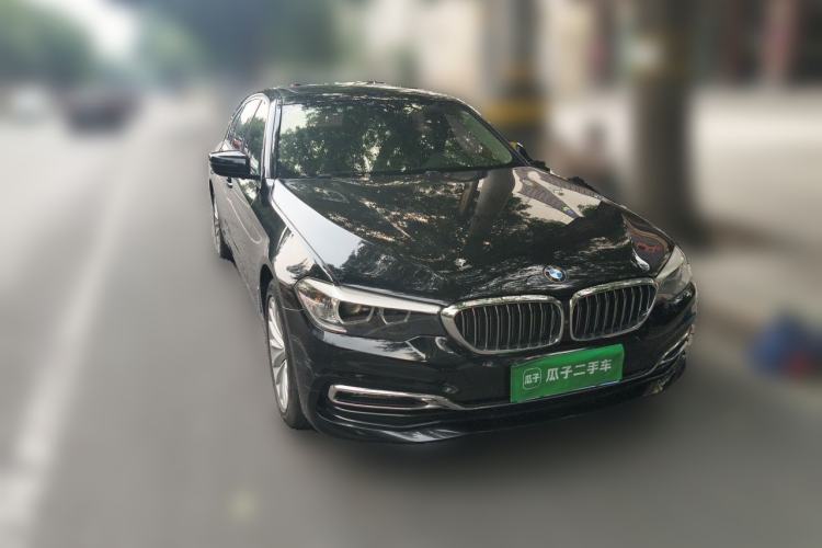 Used BMW 5 Series 2018 Revised Version 530Li Leading Edition Luxury Package Front Right 45 Deg