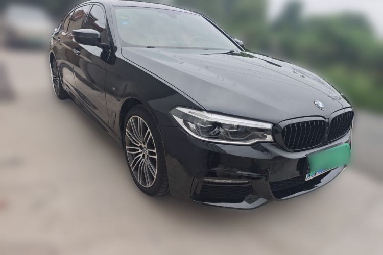 Used BMW 5 Series 2018 Restyled 530Li Leading Edition M Sport Package Front Right 45 Deg