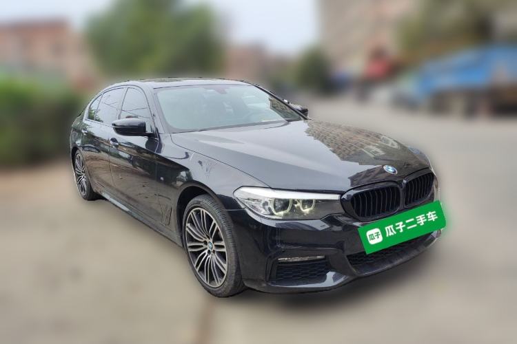Used BMW 5 Series 2018 Restyled 530Li Leading Edition M Sport Package Front Right 45 Deg