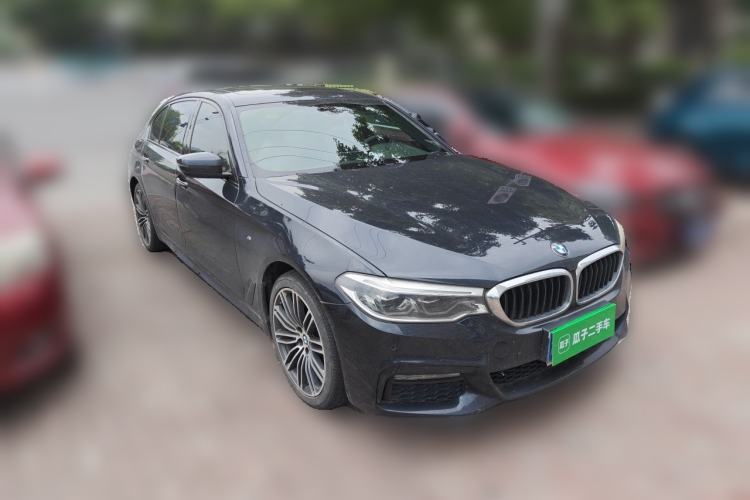 Used BMW 5 Series 2018 530Li xDrive M Sport Package Front Right 45 Deg