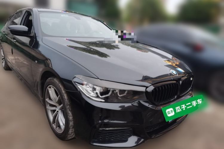 Used BMW 5 Series 2018 525Li M Sport Package Front Right 45 Deg