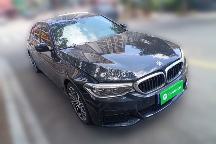 Used BMW 5 Series 2018 Restyled 530Li Leading Edition M Sport Package Front Right 45 Deg